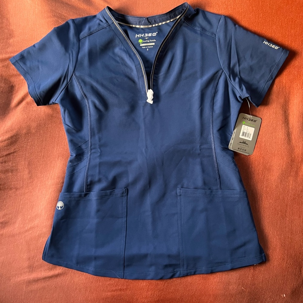Helping hands Scrub top